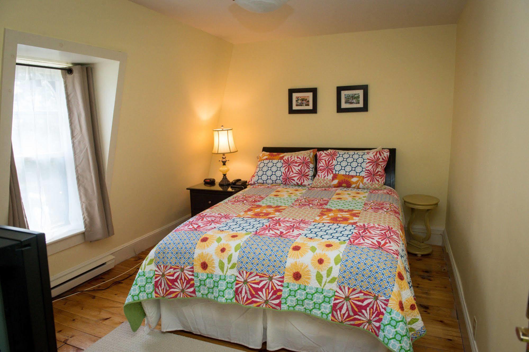 The Elizabeth Manor Guesthouse St. John's Ngoại thất bức ảnh